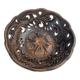 Bol ceramic lucrat manual, decupat, perforat – design unic pentru dulciuri și fructe - Img 1