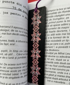 Semne de carte cu motive traditionale - Img 4