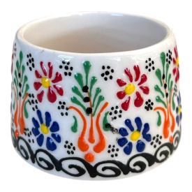 Cană din ceramică tradițională albă, lucrată manual, pictată manual – 6 x 7 cm - Img 4