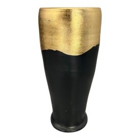 Vază decorativă 30 cm neagră cu foiță de aur – ceramică elegantă de Marginea - Img 1